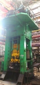 Presse d'ébavurage TMP Voronezh K2538 - 630 tonne ID: 75231