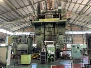 Presse à vis Fujicar PF-2000-480-H - 2000 tonne ID: 75947