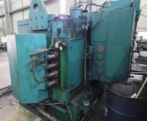 Machine à refouler de forgeage Peltzer & Ehlers GB-4 S - 450 tonne (Photo 7)