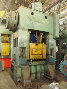 Presse d'ébavurage TMP Voronezh KA9033 - 200 tonne ID: S87705