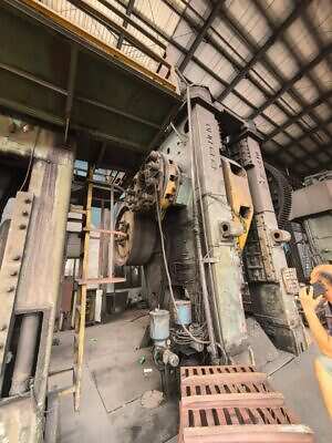 Presse de forgeage à chaud TMP Voronezh K8544 - 2500 tonne (Photo 1)
