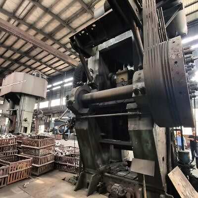 Presse de forgeage à chaud TMP Voronezh K8544 - 2500 tonne (Photo 7)