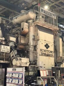 Presse de forgeage à chaud Sumitomo TFPW-2000S - 2000 tonne (Photo 1)