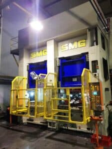 Presse hydraulique SMG DS315 - 400 tonne ID: 75340