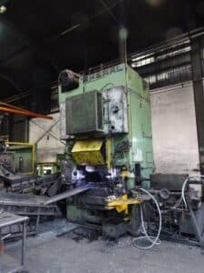 Presse de forgeage à chaud Smeral LZK 1000 - 1000 tonne ID: 75953