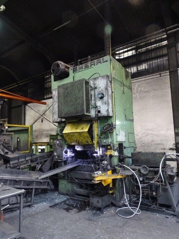 Presse de forgeage à chaud Smeral LZK 1000 - 1000 tonne