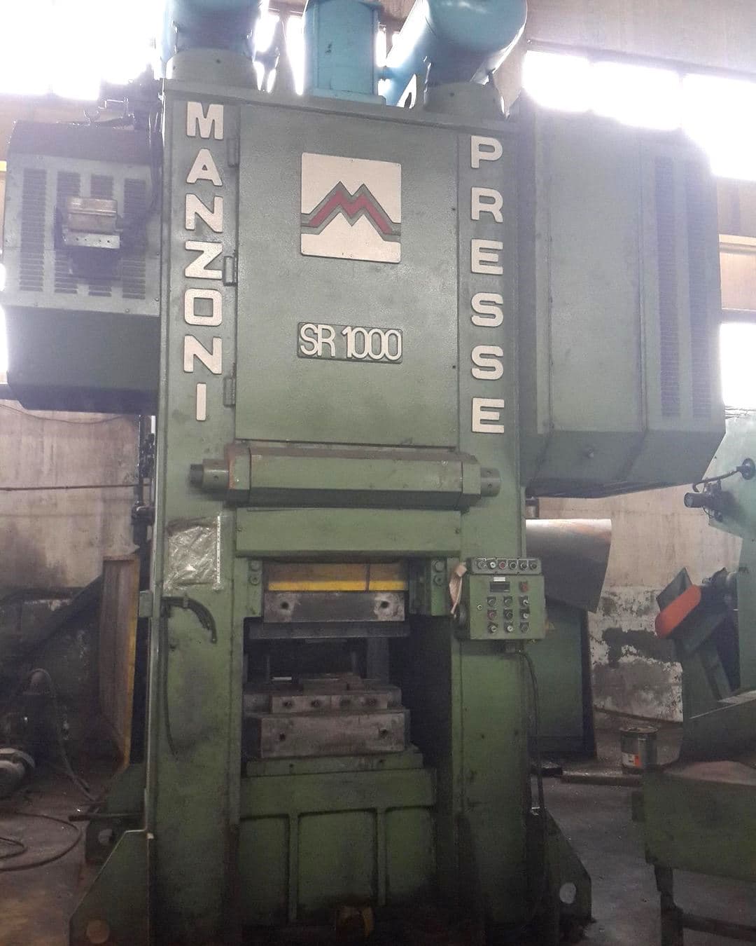 Presse de forgeage à chaud Manzoni SR1000 - 1000 tonne
