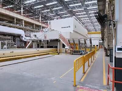Ligne d'estampage Schuler G1 5P/7300 - 7300 tonne (Photo 3)