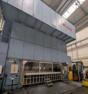 Presse d'estampage Arisa TP2000-4500-2300 - 2000 tonne ID: 76347