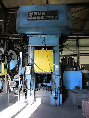 Presse à vis SMS Hasenclever SPK 800/820/355/1075 - 800 tonne (Photo 1)