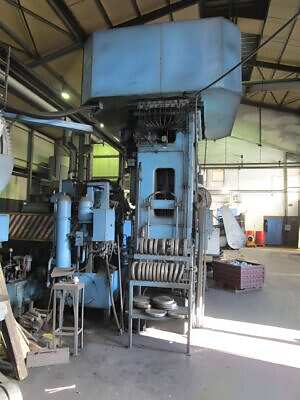 Presse à vis SMS Hasenclever SPK 800/820/355/1075 - 800 tonne (Photo 4)