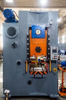 Presse à genouillère Barnaul KB8336 - 400 tonne (Photo 6)
