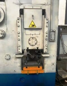 Presse à genouillère Barnaul KB8336 - 400 tonne ID: 75946