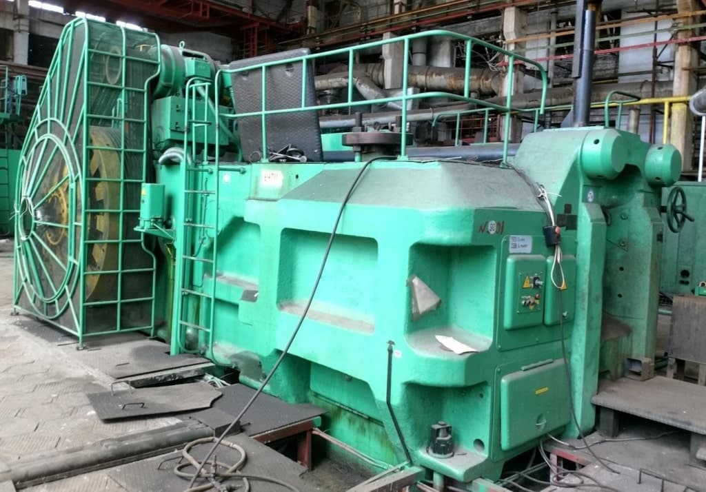 Machine à refouler de forgeage Ryazan V1141 - 1250 tonne