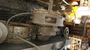 Presse d'ébavurage TMP Voronezh K9540 - 1000 tonne (Photo 12)