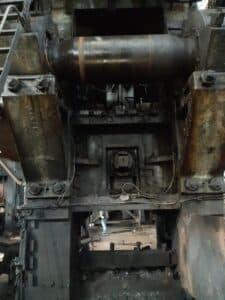 Presse de forgeage à chaud NKMZ Kramatorsk K8548 - 6300 tonne (Photo 3)