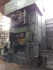 Presse de forgeage à chaud Smeral LZK 2500 P - 2500 tonne (Photo 1)