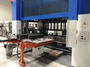 Presse d'estampage Schuler MSD2-630 - 630 tonne (Photo 4)