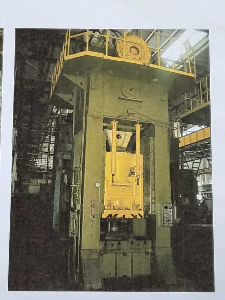 Presse d'ébavurage TMP Voronezh K9538 - 630 tonne