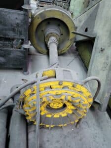 Presse d'ébavurage TMP Voronezh K9538 - 630 tonne (Photo 7)