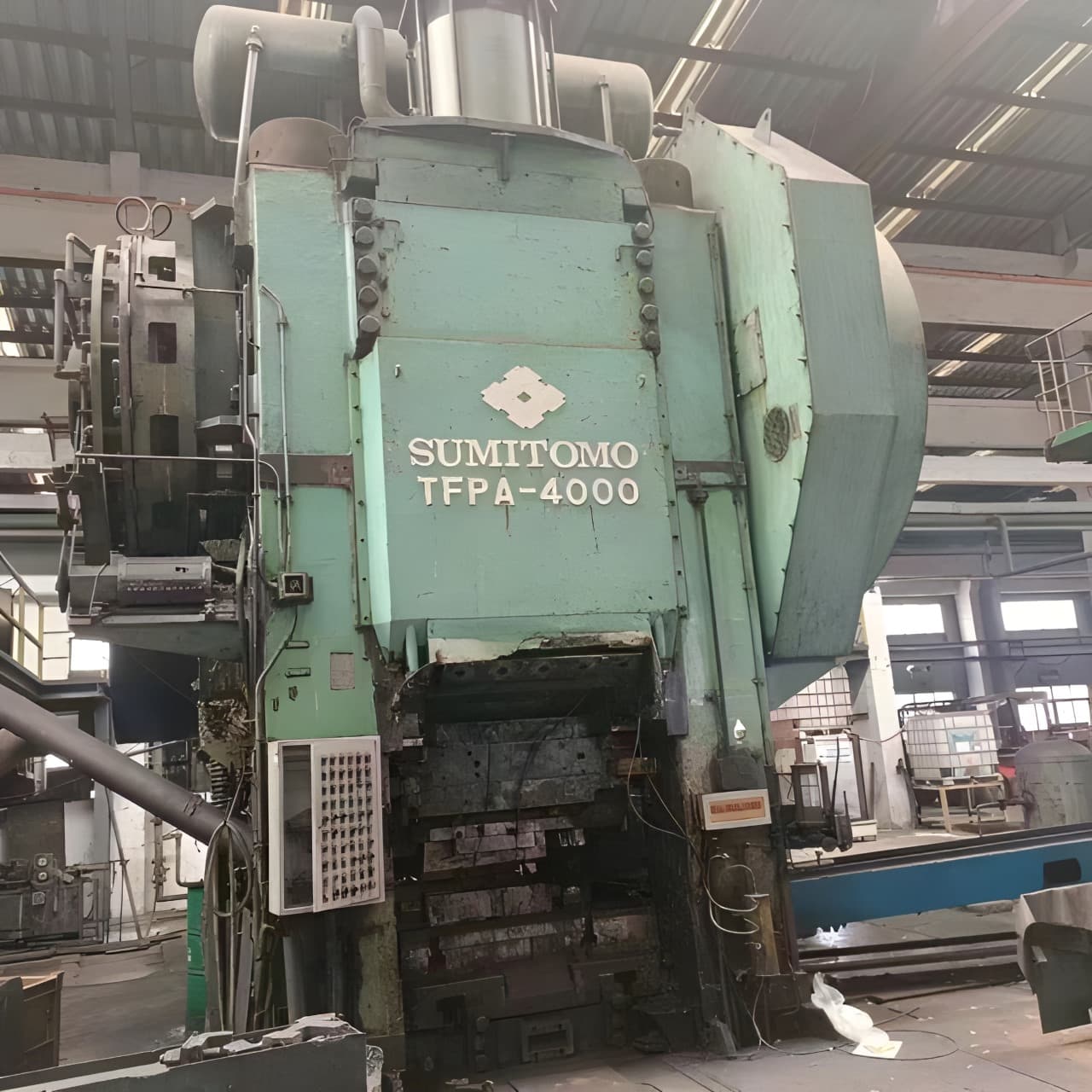 Presse de forgeage à chaud Sumitomo TFPA-4000 - 4000 tonne