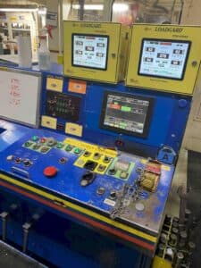 Presse d'estampage Komatsu E4T1700 - 1700 tonne (Photo 4)