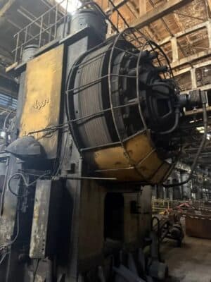 Presse de forgeage à chaud TMP Voronezh KB8042 - 1600 tonne (Photo 3)