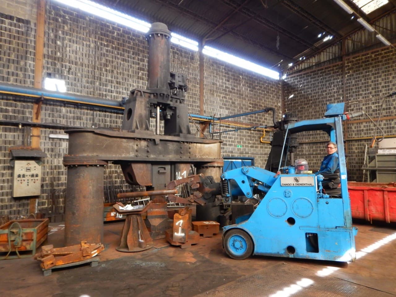 Manipulateur de forgeage Dango & Dienenthal MSM 12 - 1 tonne