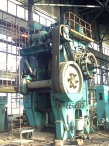 Presse de forgeage à chaud TMP Voronezh K8544 - 2500 tonne (Photo 2)
