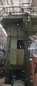 Presse d'ébavurage TMP Voronezh K9540 - 1000 tonne (Photo 3)