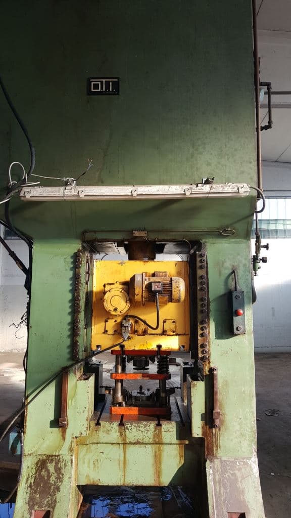 Presse de forgeage à chaud OTI 400 MT - 400 tonne