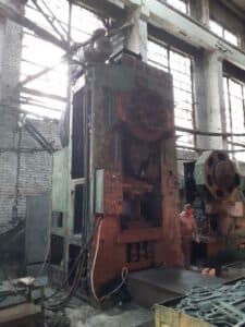 Presse de forgeage à chaud Smeral LZK 1000 - 1000 tonne (Photo 1)