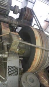 Presse d'ébavurage TMP Voronezh K2538 - 630 tonne (Photo 7)