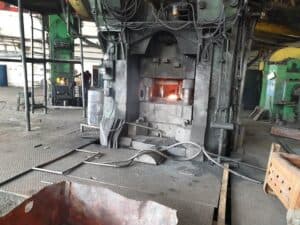 Presse de forgeage à chaud Eumuco SP 400 - 4000 tonne (Photo 1)