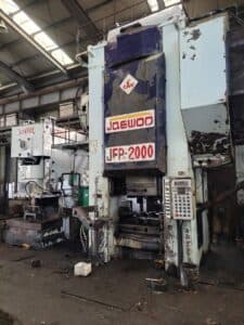 Presse de forgeage à chaud Jaewoo JFP-2000 - 2000 tonne ID: 76358