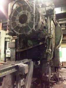 Presse de forgeage à chaud Komatsu CAH1000 - 1000 tonne (Photo 6)