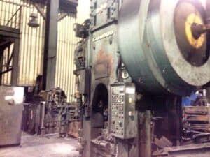 Presse de forgeage à chaud Komatsu CAH1000 - 1000 tonne (Photo 8)