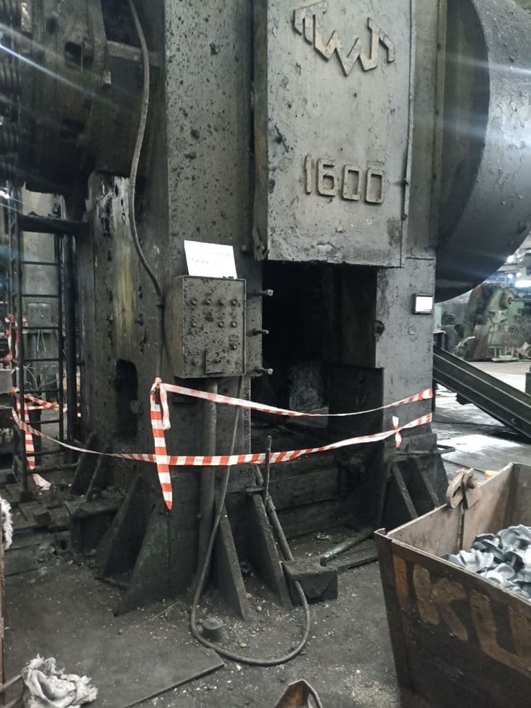 Presse de forgeage à chaud TMP Voronezh K04.038.842 - 1600 tonne
