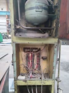 Presse à genouillère Barnaul KB8340 - 1000 tonne (Photo 10)