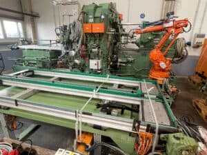 Machine de forgeage radial GFM SKK-10 - 100 mm (Photo 4)