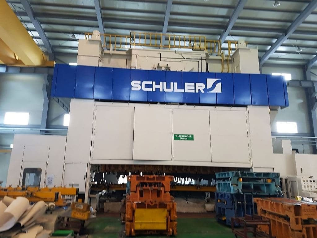 Presse d'estampage de tôles Schuler S2400.05.140 - 2400 tonne