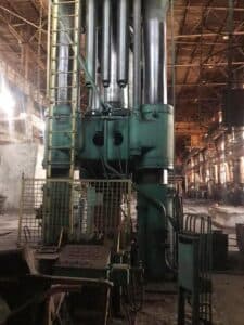 Presse de forgeage en matrice ouverte Schloemann 1200 MT - 1200 tonne (Photo 19)