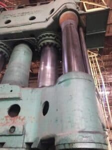 Presse de forgeage en matrice ouverte Schloemann 1200 MT - 1200 tonne (Photo 22)