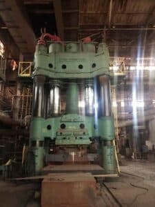 Presse de forgeage en matrice ouverte Schloemann 1200 MT - 1200 tonne (Photo 29)