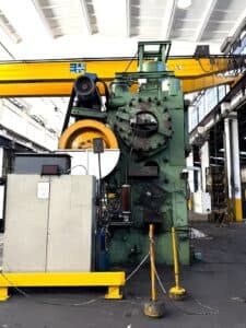 Presse de forgeage à chaud Clearing EF11600 - 1600 tonne (Photo 7)