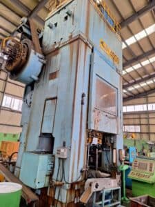 Presse à genouillère TMP Voronezh K8346 - 4000 tonne (Photo 1)