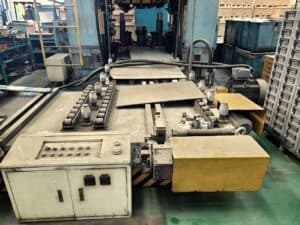 Presse à genouillère TMP Voronezh K8346 - 4000 tonne (Photo 2)
