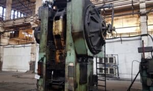 Presse de forgeage à chaud TMP Voronezh K8540 - 1000 tonne (Photo 5)