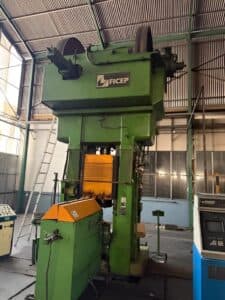 Presse à vis Ficep PVM 280 - 800 tonne ID: 76255