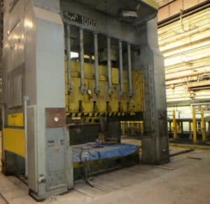 Presse d'estampage TMP Voronezh KA3540 - 1000 tonne (Photo 7)